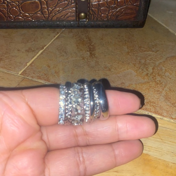 Rings - Picture 1 of 7